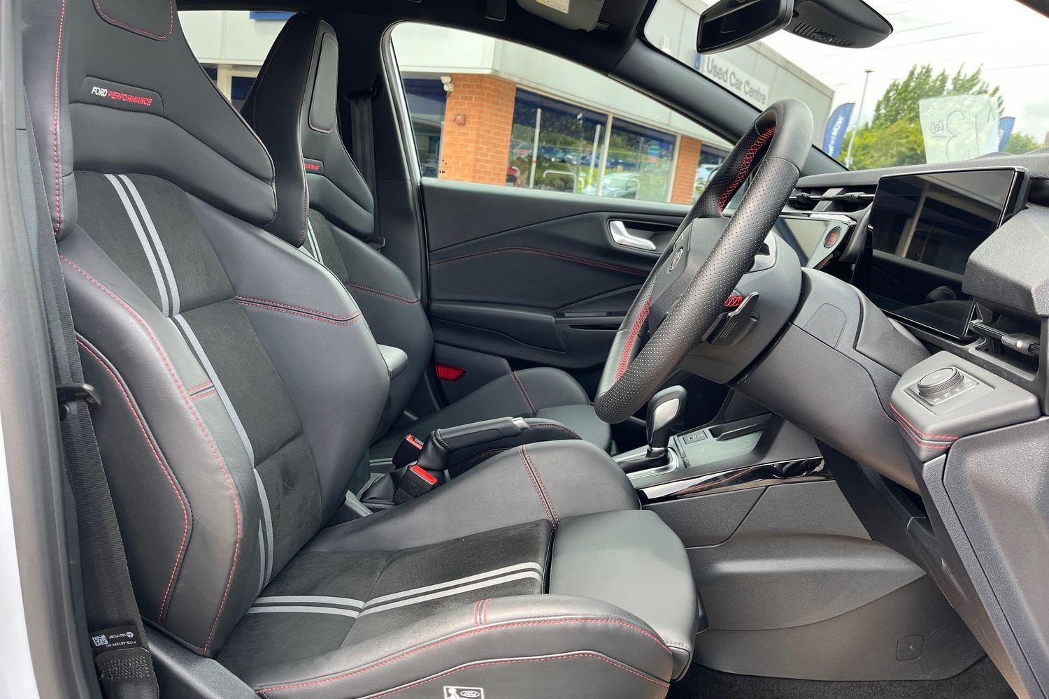 Ford Puma Photo 16