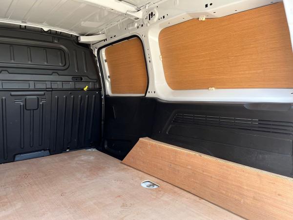 Citroen Berlingo Photo autoimg-4e35b969bd974be7494854eb79ef03843e3b6923.jpg
