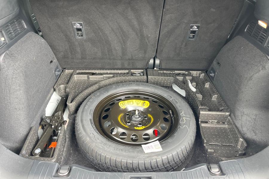 Ford Kuga Photo autoimg-4e367556c730dc8d23edb19bdf4c7c14a530e2e0.jpg