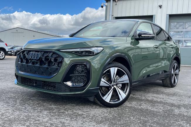 AUDI  Q5 Sportback Photo 56
