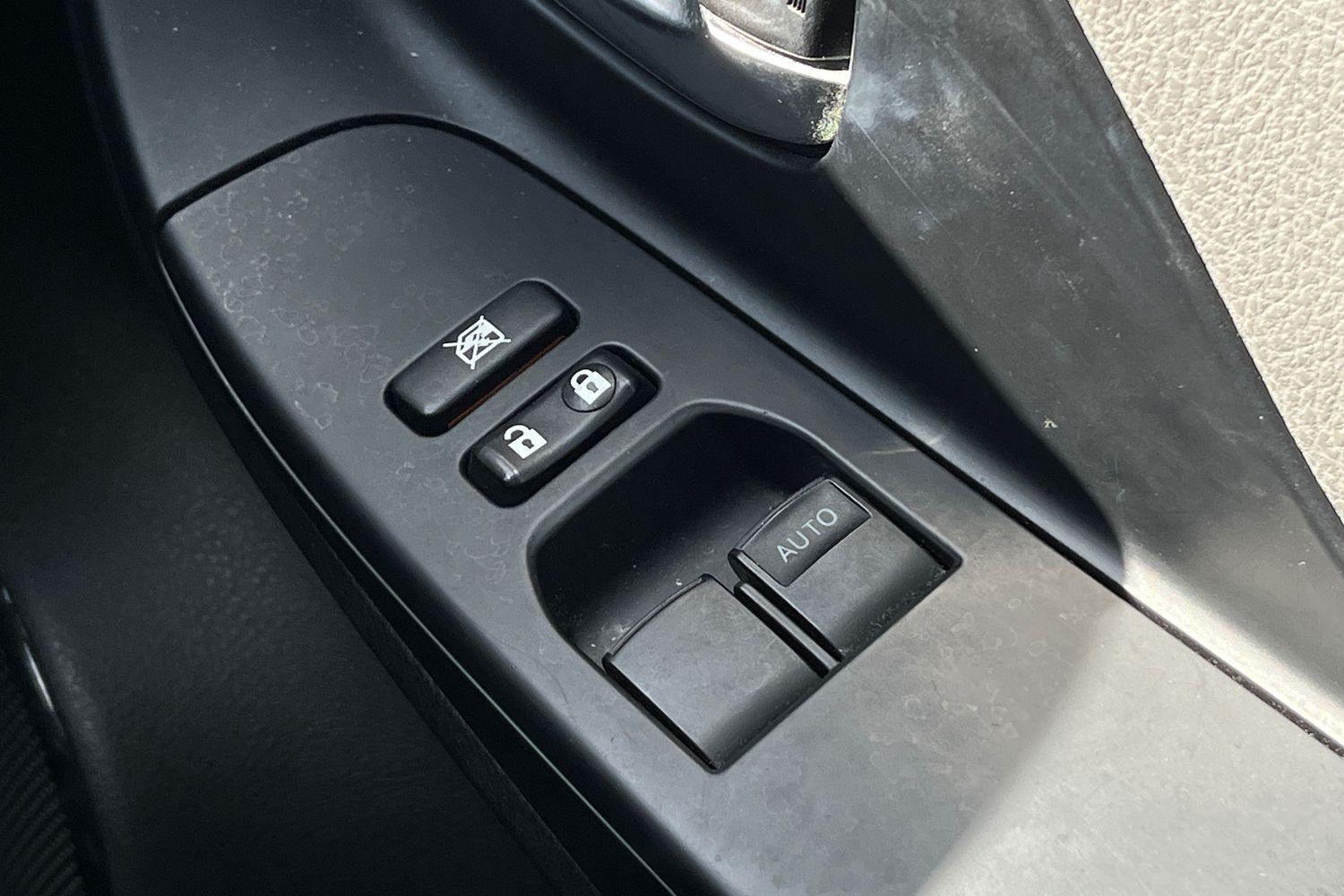 Toyota Yaris Photo 15