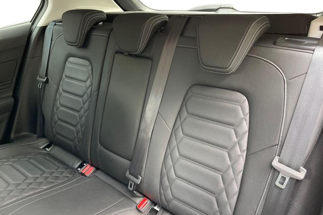 FORD Focus Photo 9