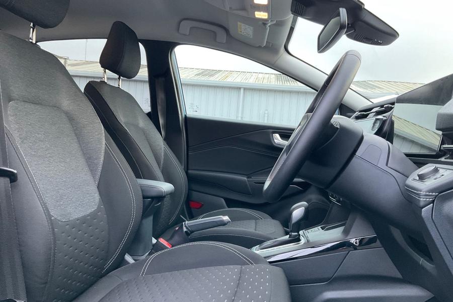 Ford PUMA Photo autoimg-4e3b44978b6ea743675a5cb030adb63ab162db92.jpg