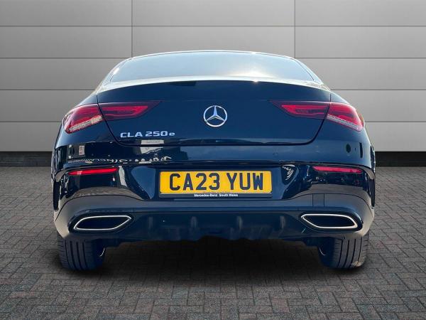 Mercedes-Benz CLA Photo autoimg-4e3b92ec8526ea3d443d05b118f0f1e2d48d7b0f.jpg
