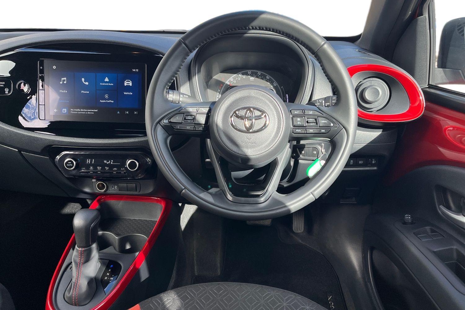 Toyota Aygo X Photo 10
