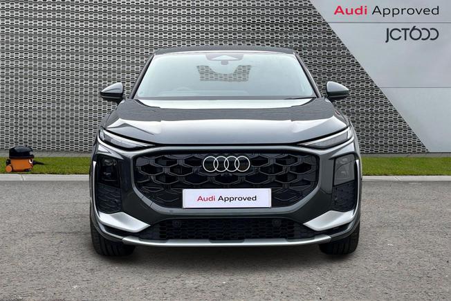 Audi Q3 Photo 8