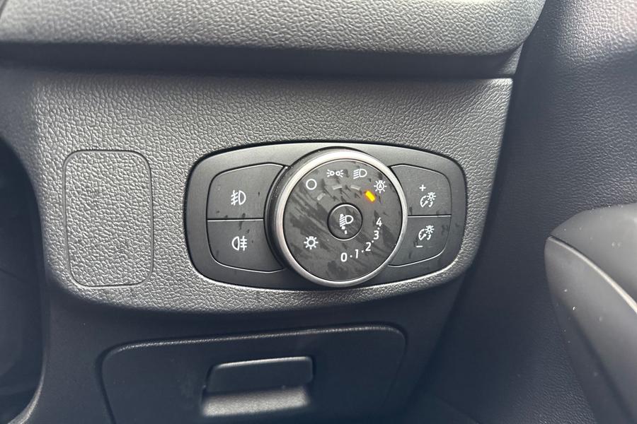 Ford FOCUS Photo autoimg-4e47964b9dd7a00095ccc2152b3e5a8b211ade02.jpg