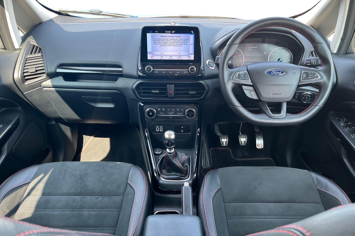 Ford ECOSPORT Photo 9