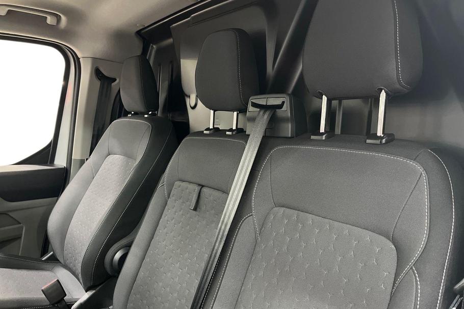 Used Ford TRANSIT CUSTOM WO25UHP 9