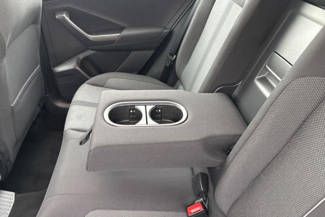 Volkswagen T-ROC Photo 27