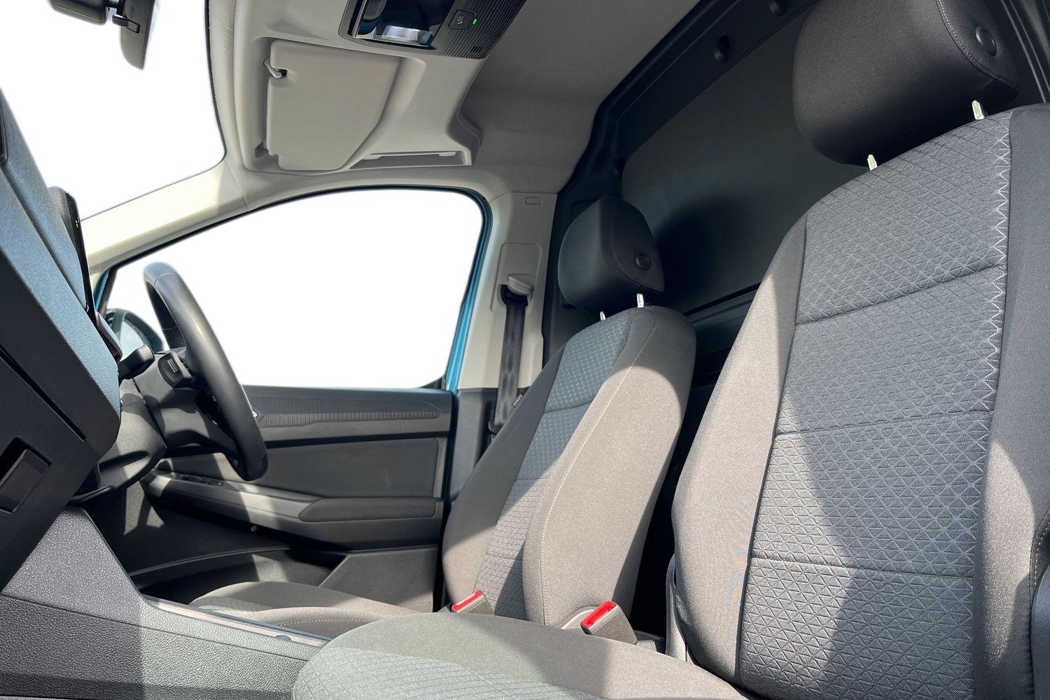 Ford TRANSIT CONNECT Photo 9