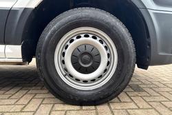 VOLKSWAGEN Crafter Photo 5