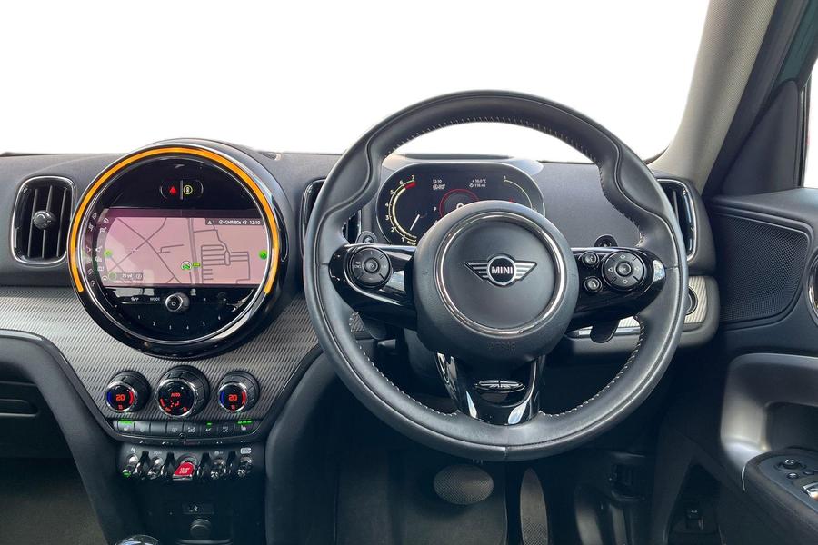 MINI Countryman Photo autoimg-4e60b6e21950d17c9553bfd95a977526ef52dca6.jpg