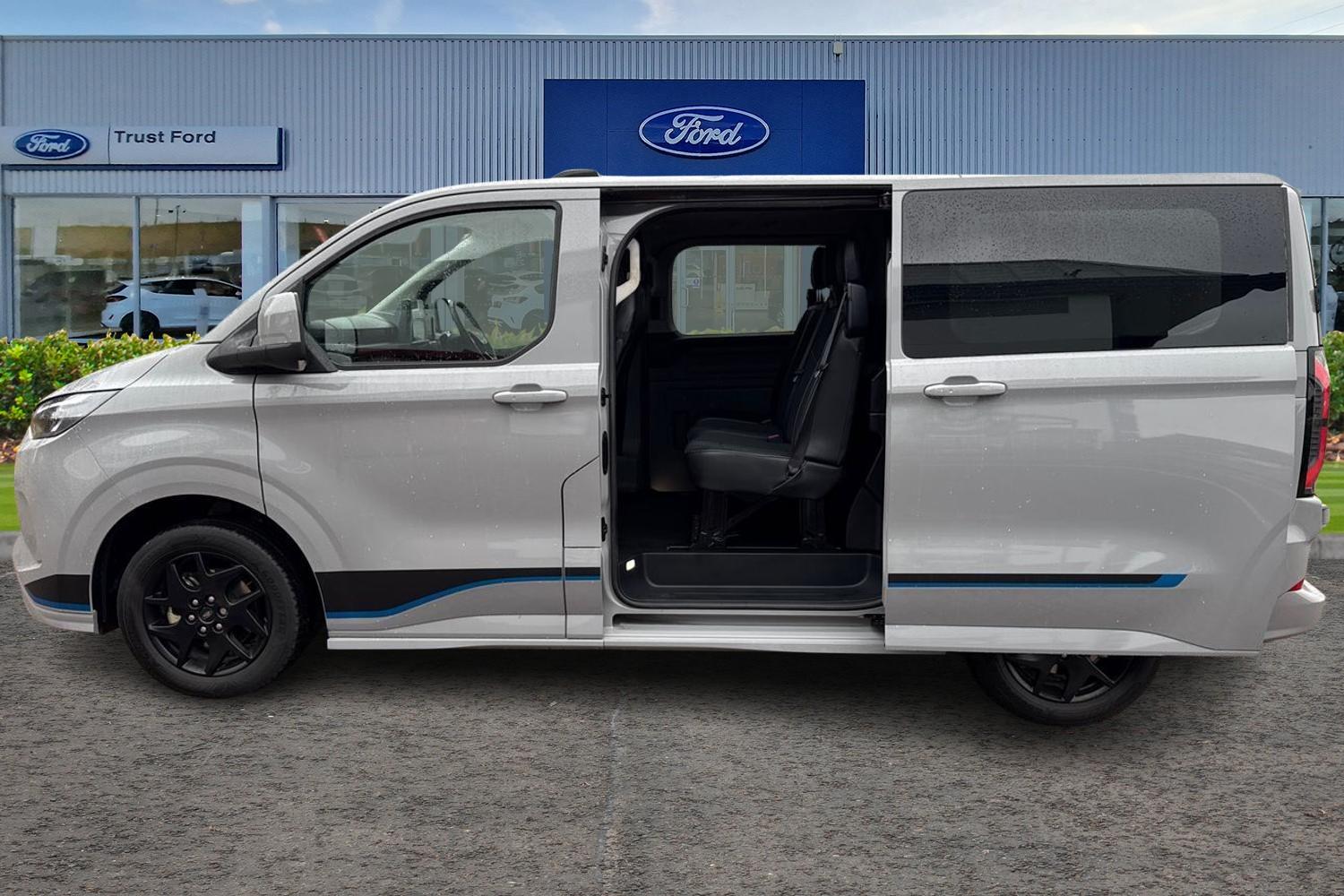 Ford TRANSIT CUSTOM Photo 4