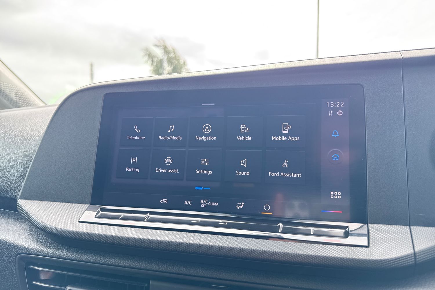 Ford TRANSIT CONNECT Photo 36