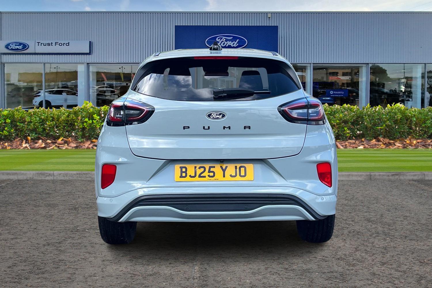 Ford PUMA Photo 6