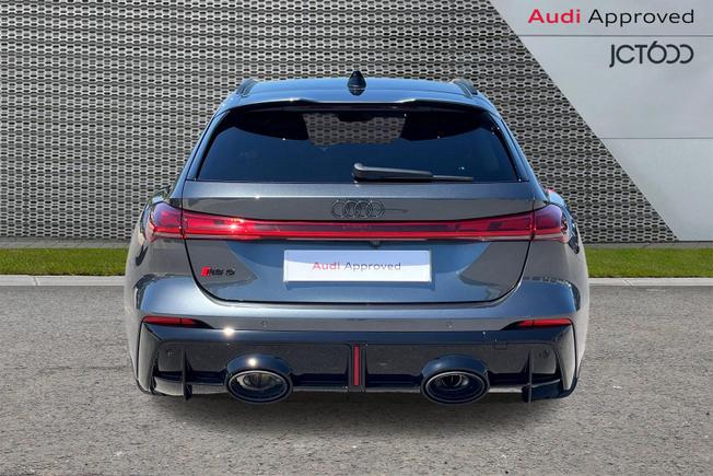AUDI RS5 Avant Photo 7