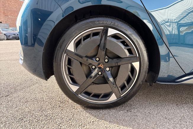 CUPRA Born Photo 21