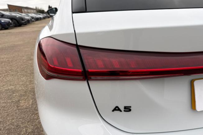 AUDI A5 Avant Photo 44