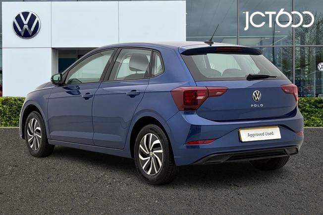 VOLKSWAGEN Polo Photo 3