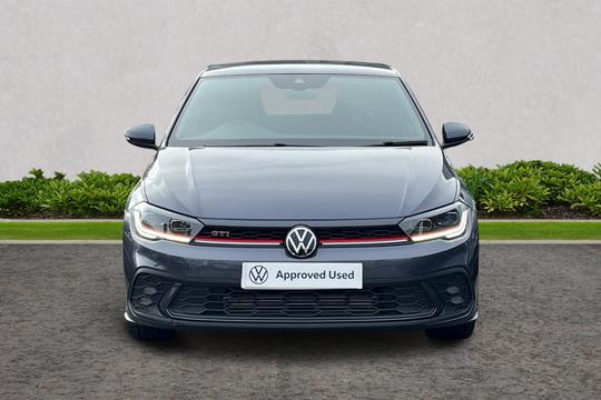 Volkswagen Polo Photo autoimg-4e83805c1aac06f352ce2d32f66ae82b59fe9b97.jpg
