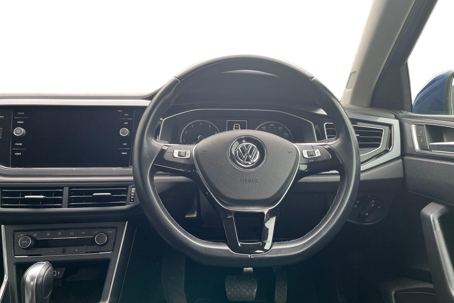 Volkswagen POLO Photo 10