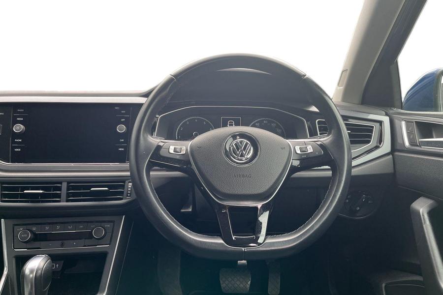 Volkswagen POLO Photo autoimg-4e83c401cf7ff95e27f519cc68d8379ca67ee493.jpg