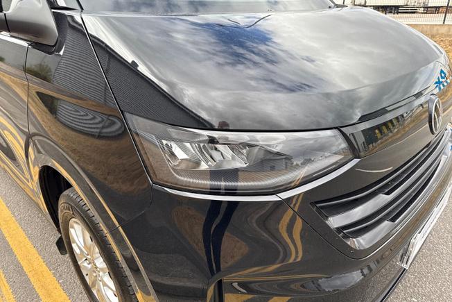 VOLKSWAGEN Transporter Photo 19