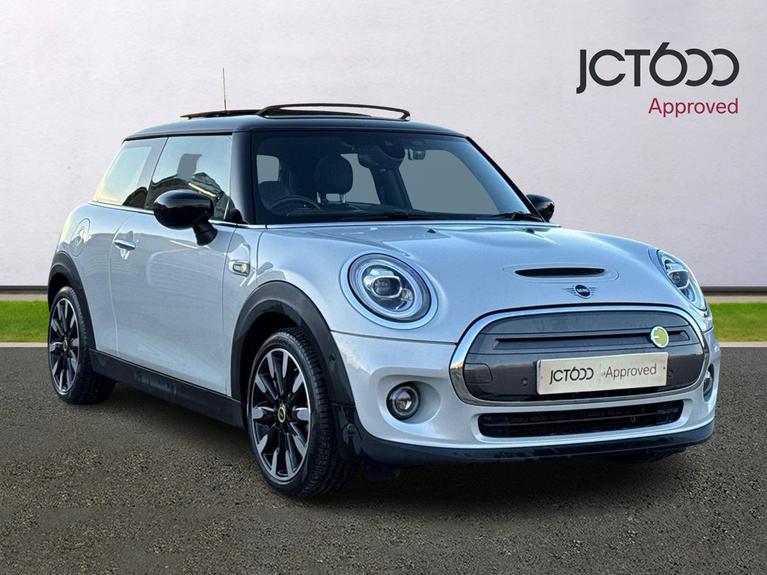 Used 2020 MINI Electric Hatch Cooper SE 32.6kWh Level 3 Hatchback 3dr Electric Auto (184 ps) Silver at JCT600