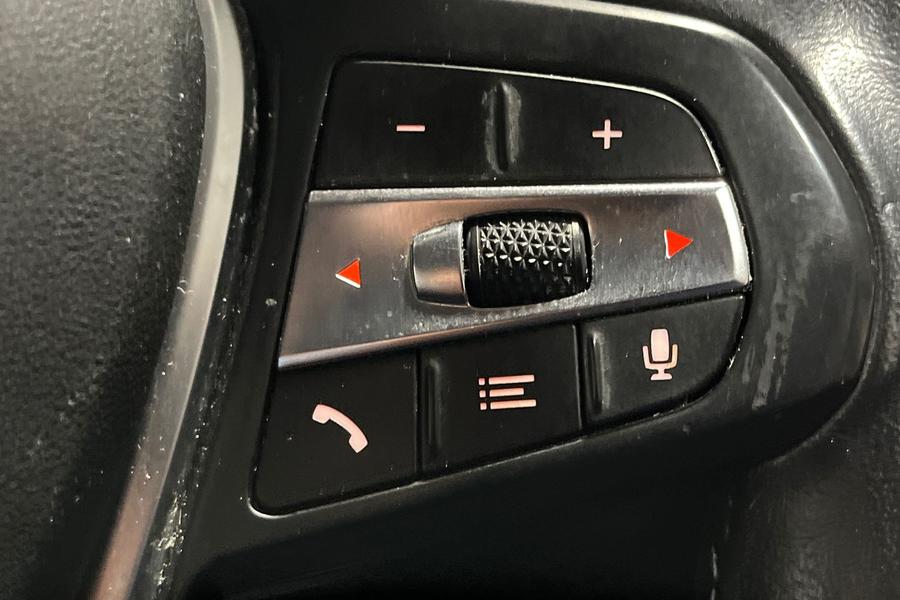 BMW 1 SERIES Photo autoimg-4e88e54b8205f811be6e057cdc21cb773d5ff008.jpg