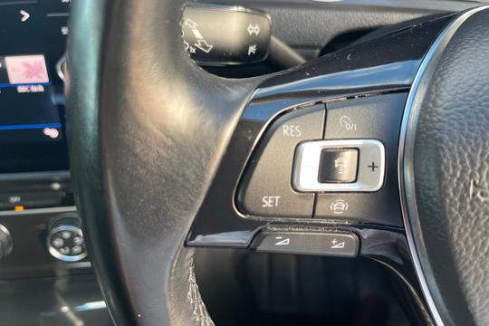 Volkswagen Golf Photo autoimg-4e8a65168f6fd9206dc99036e1d1108f8567c850.jpg
