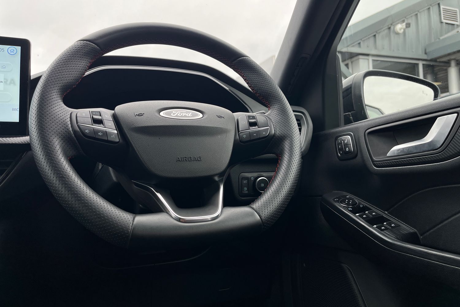 Ford KUGA Photo 11