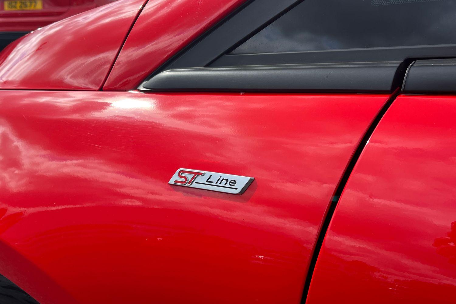 Ford FIESTA Photo 24