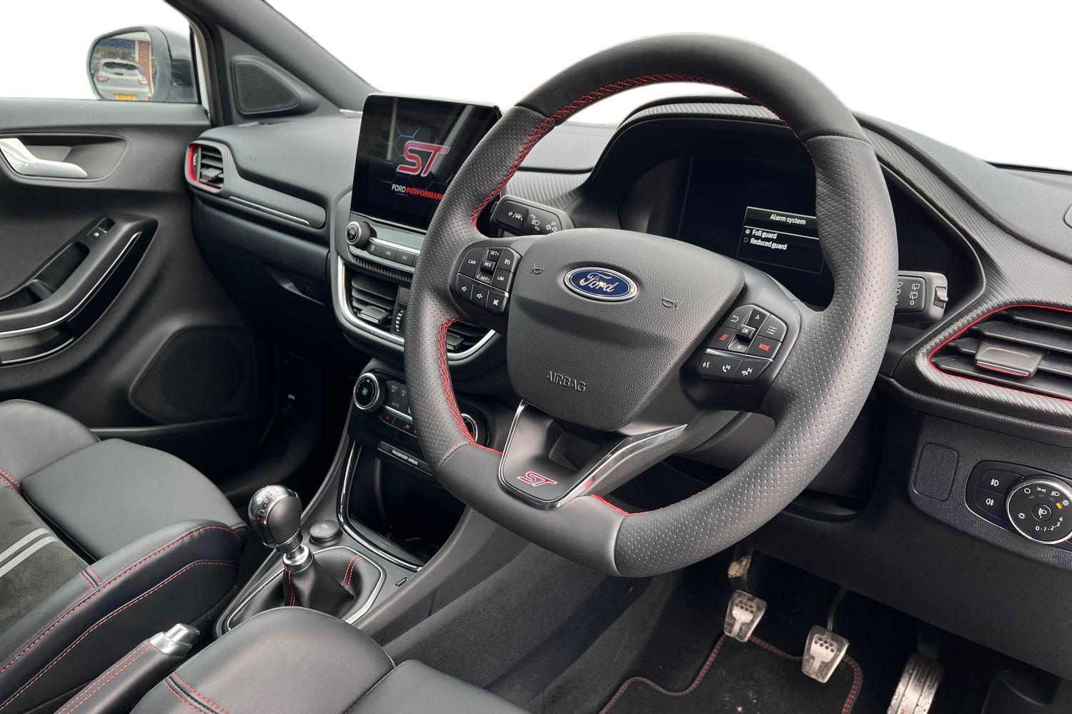 Ford PUMA Photo 8