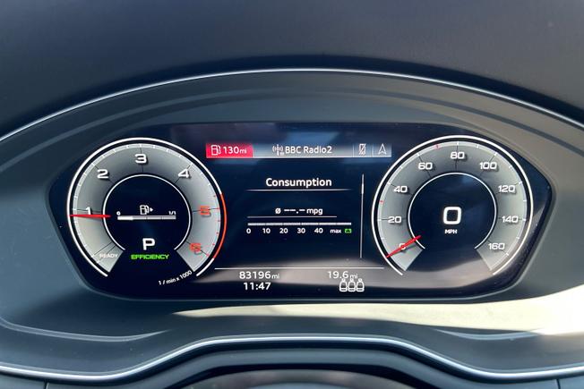 AUDI A4 Photo 15