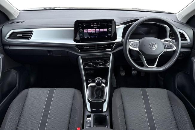 VOLKSWAGEN T-Roc Photo 10