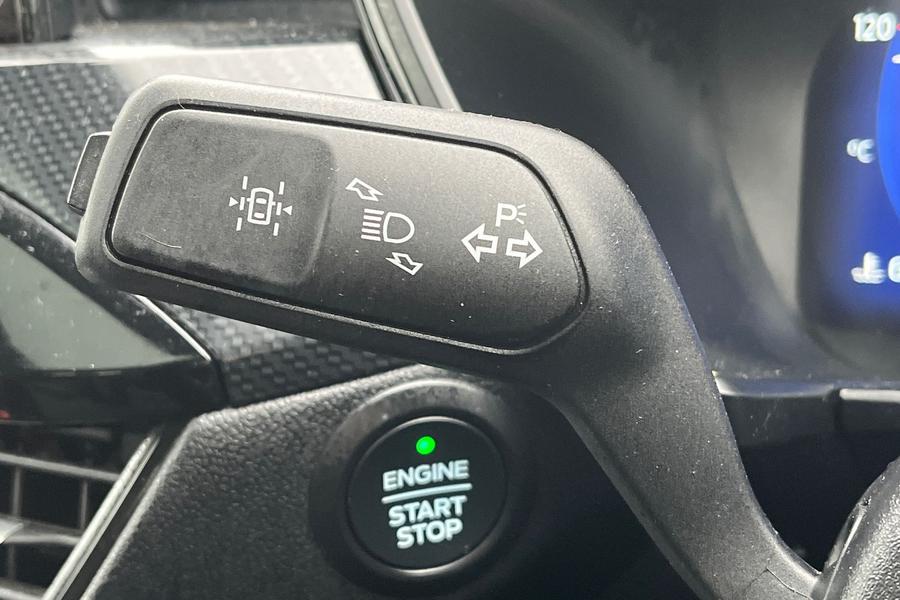 Ford KUGA Photo autoimg-4ea1fdec57fae3708f479dbfed2cb1280967d076.jpg