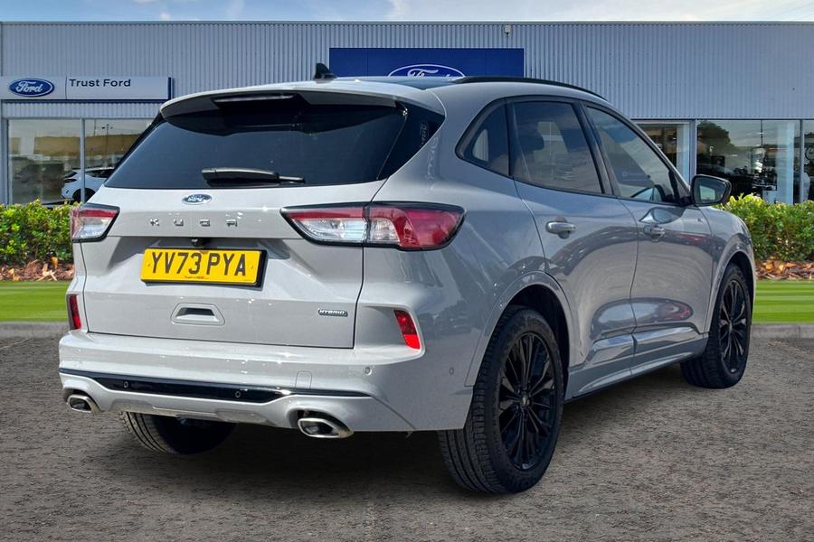 Ford KUGA Photo autoimg-4ea5d720143bdfcd876f53ec3e92a3bf8af30020.jpg