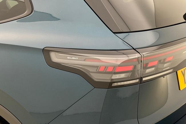 VOLKSWAGEN Tiguan Photo 18