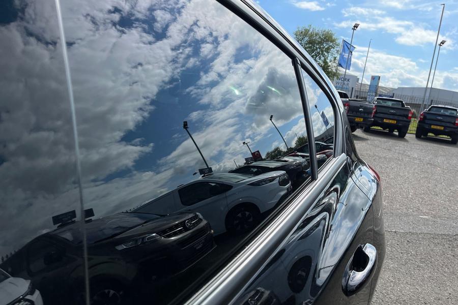 Ford Focus Photo autoimg-4ea6511c1f7dd7625ee58bcd515bc86963ed3201.jpg