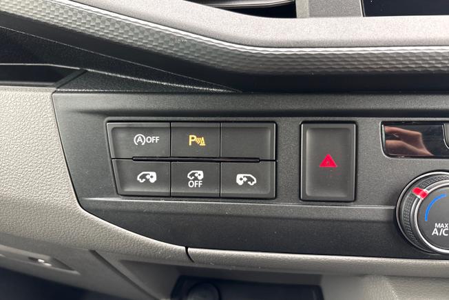 VOLKSWAGEN Transporter Photo 24