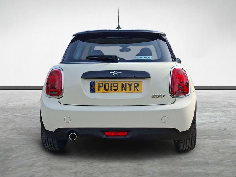 Used MINI Hatch PO19NYR 4
