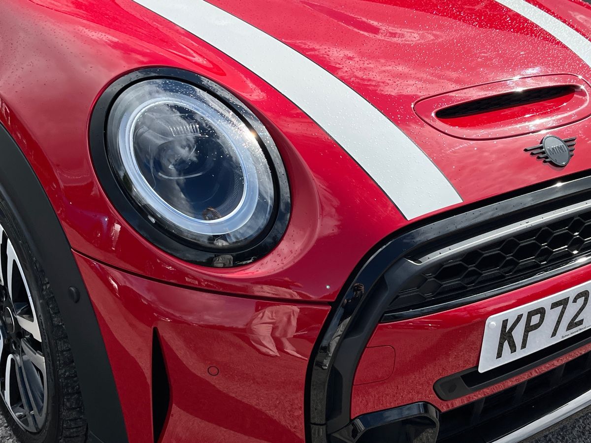 MINI Convertible Photo 17