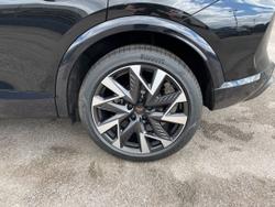 CUPRA Formentor Photo 5