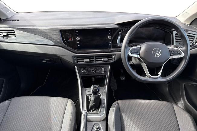 VOLKSWAGEN Polo Photo 10