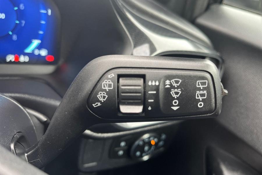 Ford PUMA Photo autoimg-4eac9430cec7bb7369f274903903032c88902238.jpg
