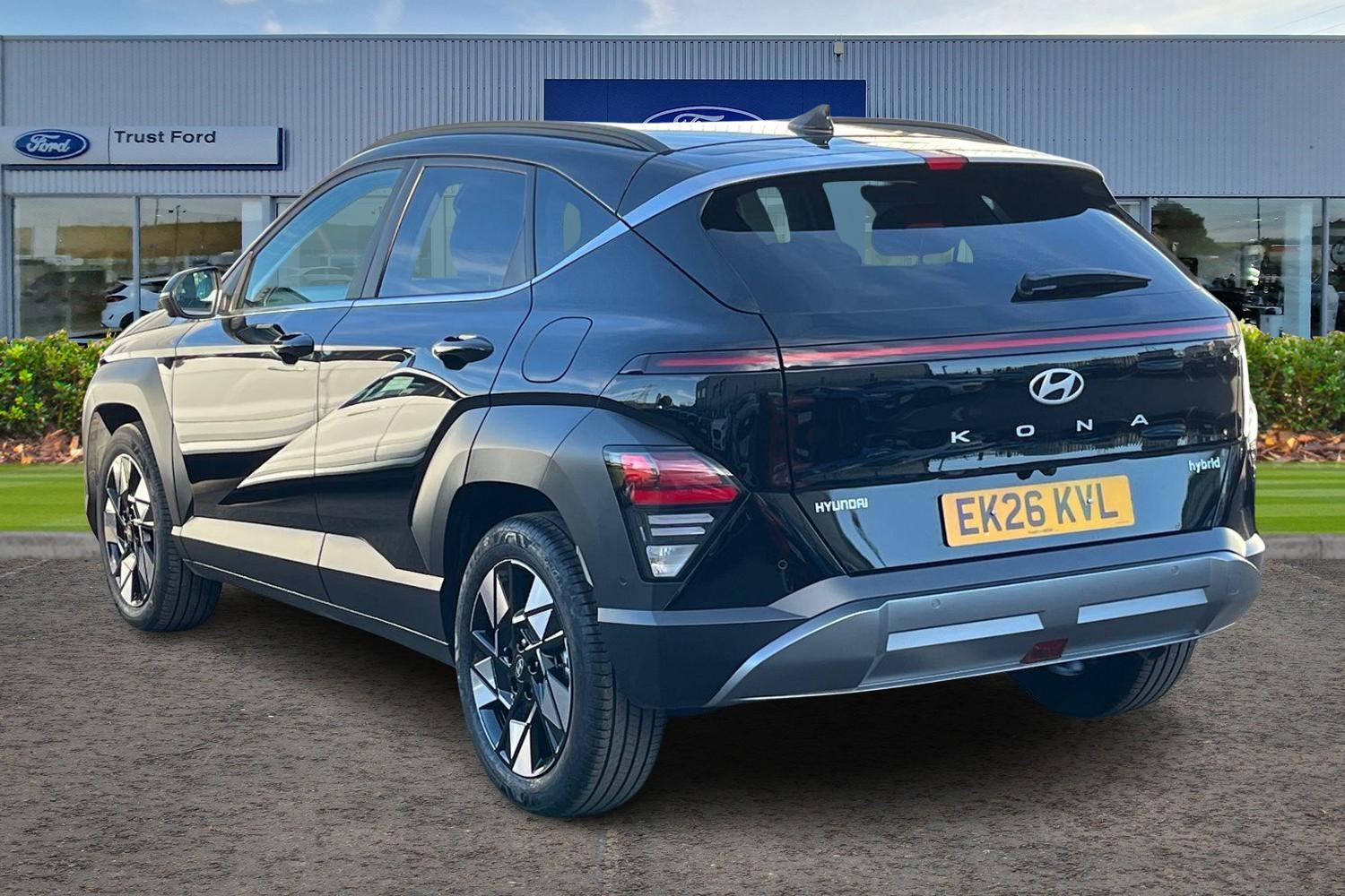 Hyundai KONA Photo 1