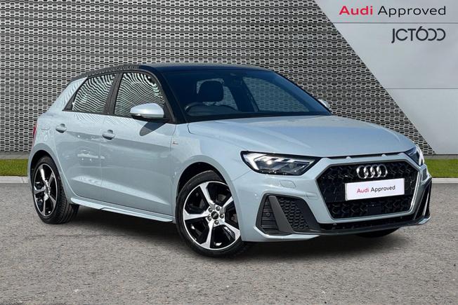 Audi A1 Photo 1