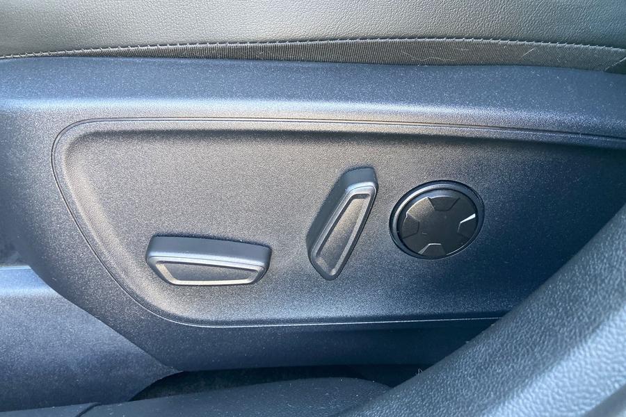 Ford KUGA Photo autoimg-4eb305713f867b8ffa1585ccc0fdbc3dbe6ea357.jpg