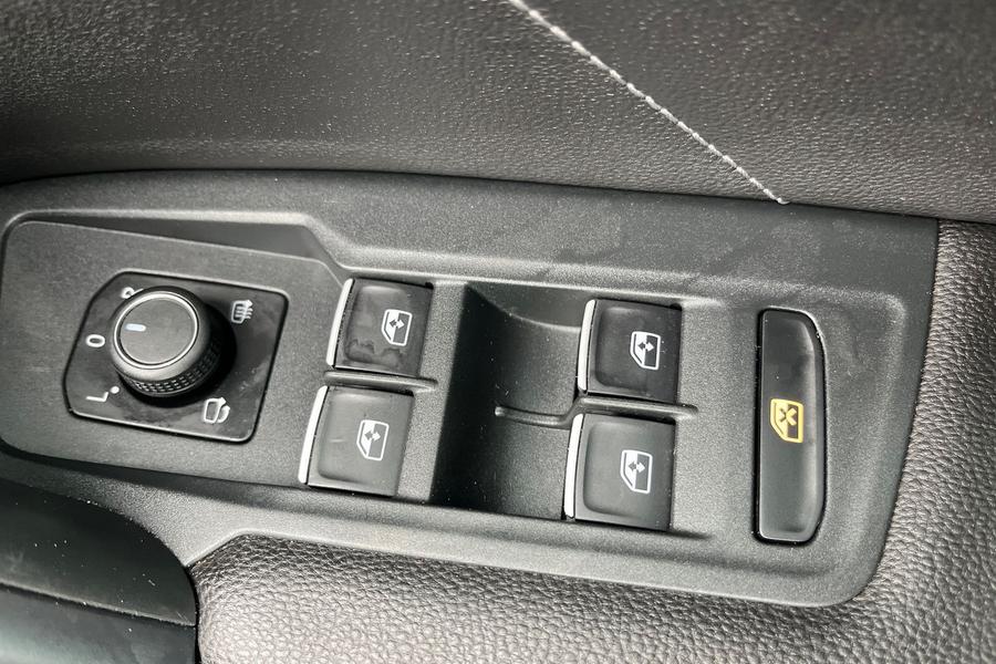 Volkswagen TIGUAN Photo autoimg-4eb3ef108d6f1dd9ad012ec86bfbfe94ecddcb4e.jpg